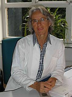 Frau Dr. med. Marie-Luise Heineking, Chefärztin Innere Medizin Frau Dr. med. Marie-Luise Heineking, Chefärztin Innere Medizin